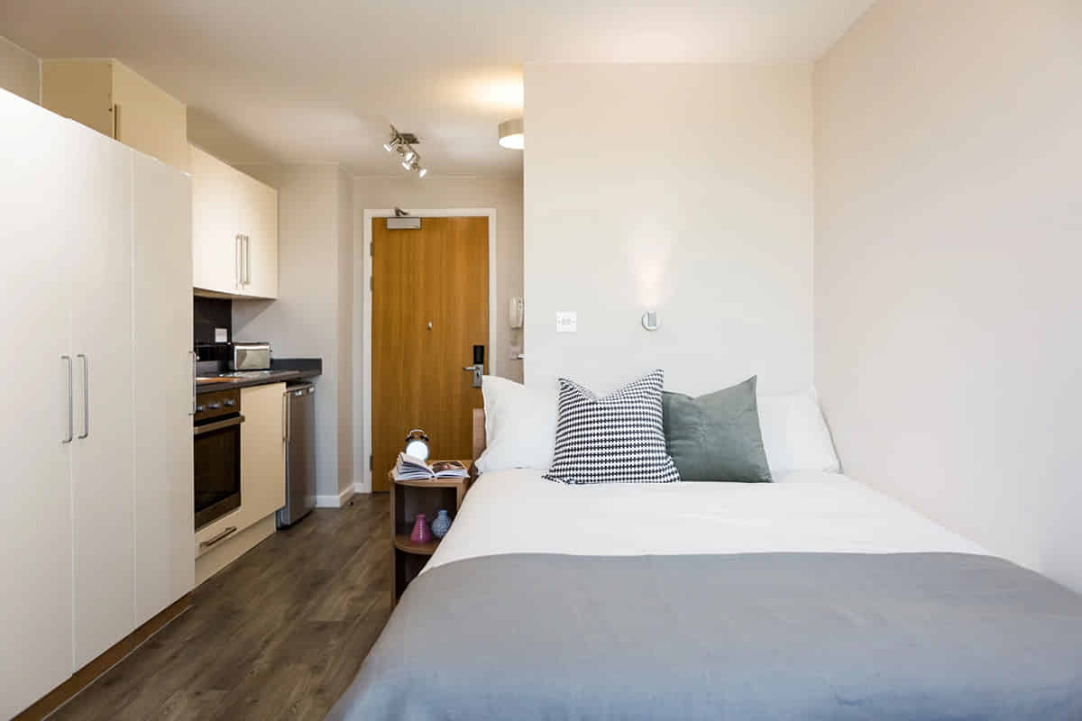 GoBritanya South Bank Residence, London interior 1