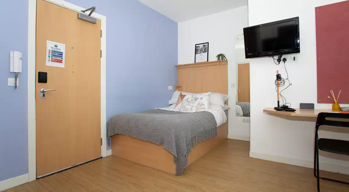 200 Cowgate, Edinburgh interior 1