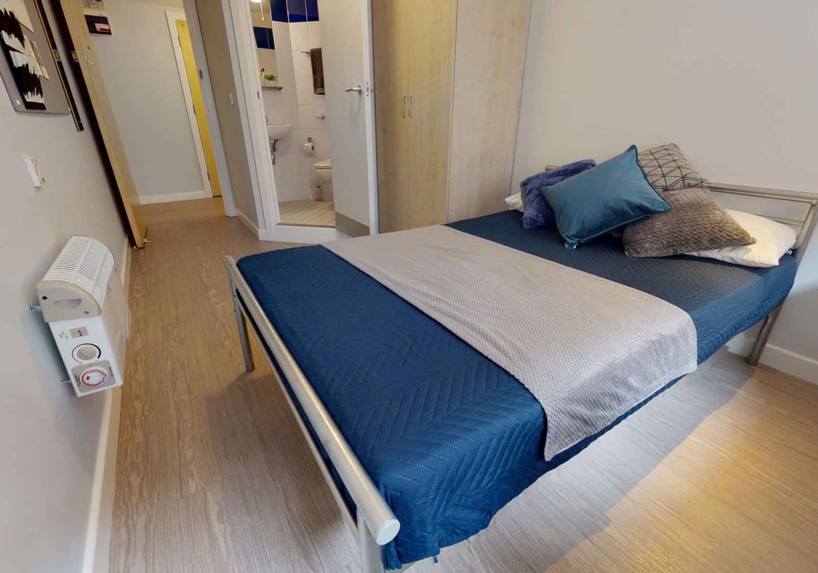 iQ Arkwright House, Bradford interior 1