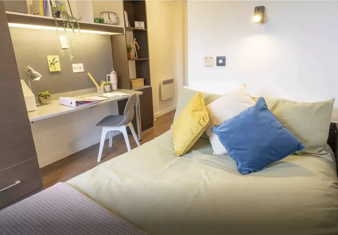 iQ Astor House, Plymouth interior 1