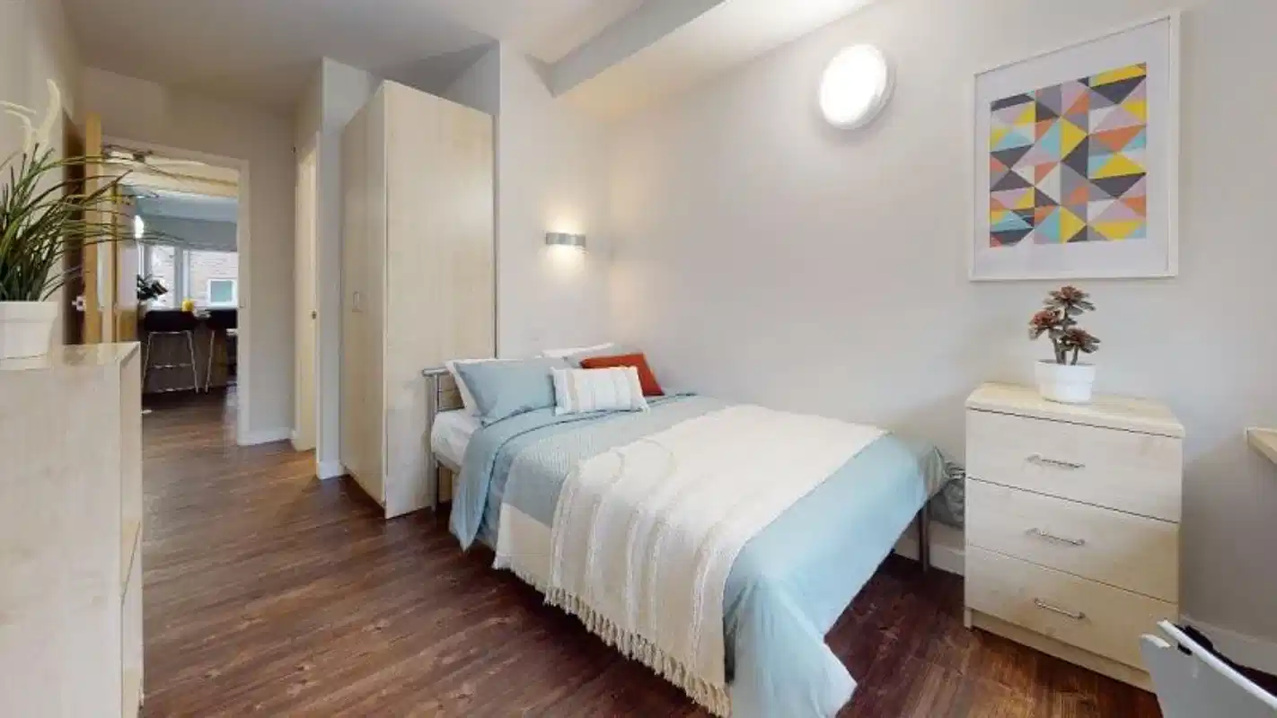iQ Little Aspley House, Huddersfield interior 1