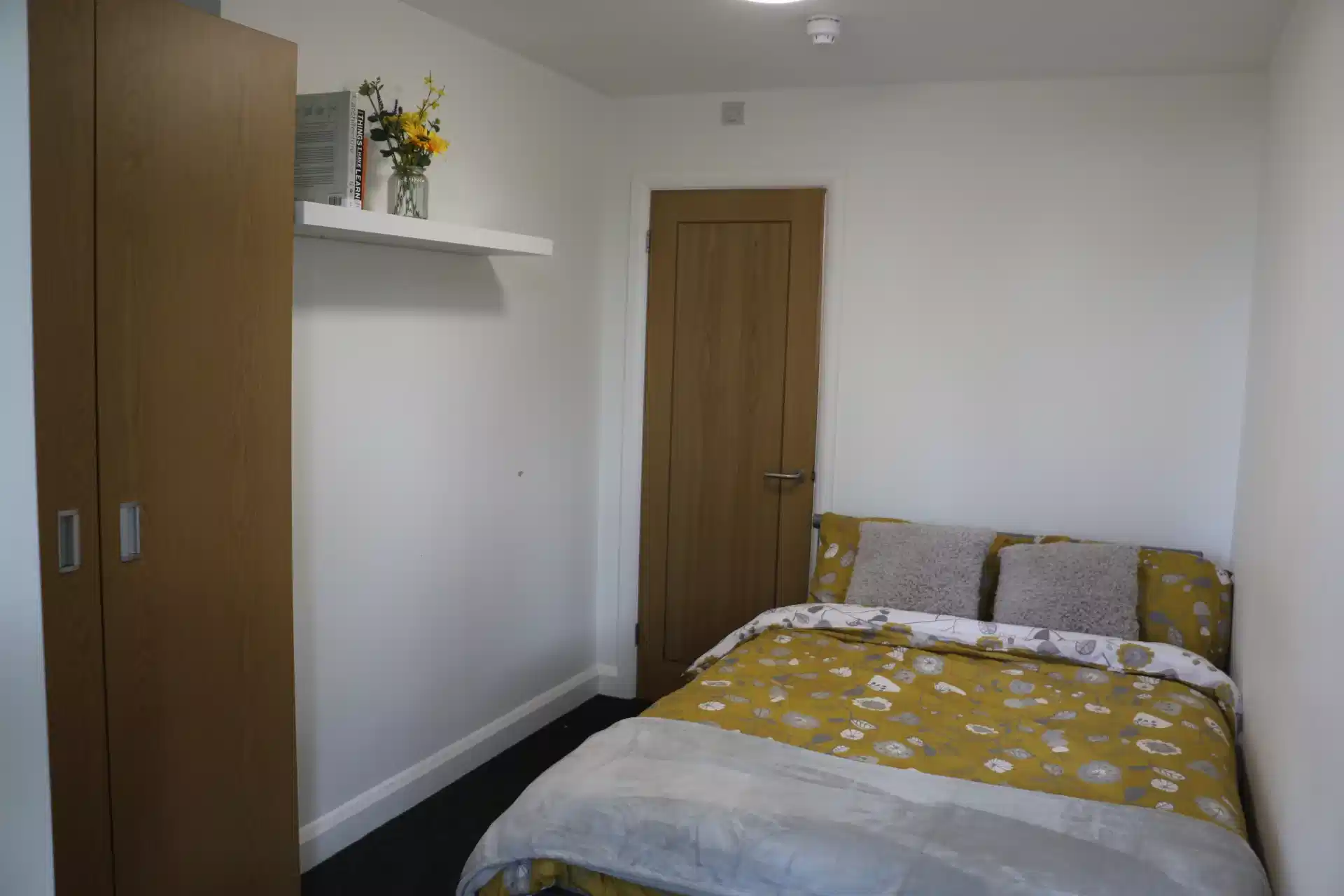 Regent Road, Leicester  interior 1