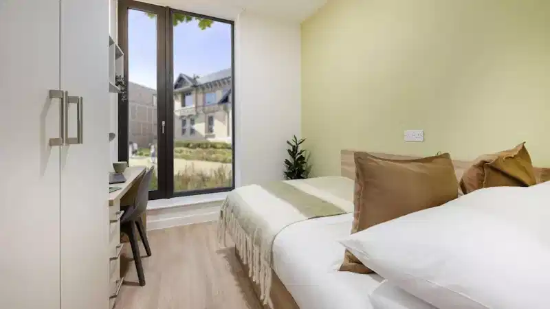 St Gabriels Court, Manchester interior 1