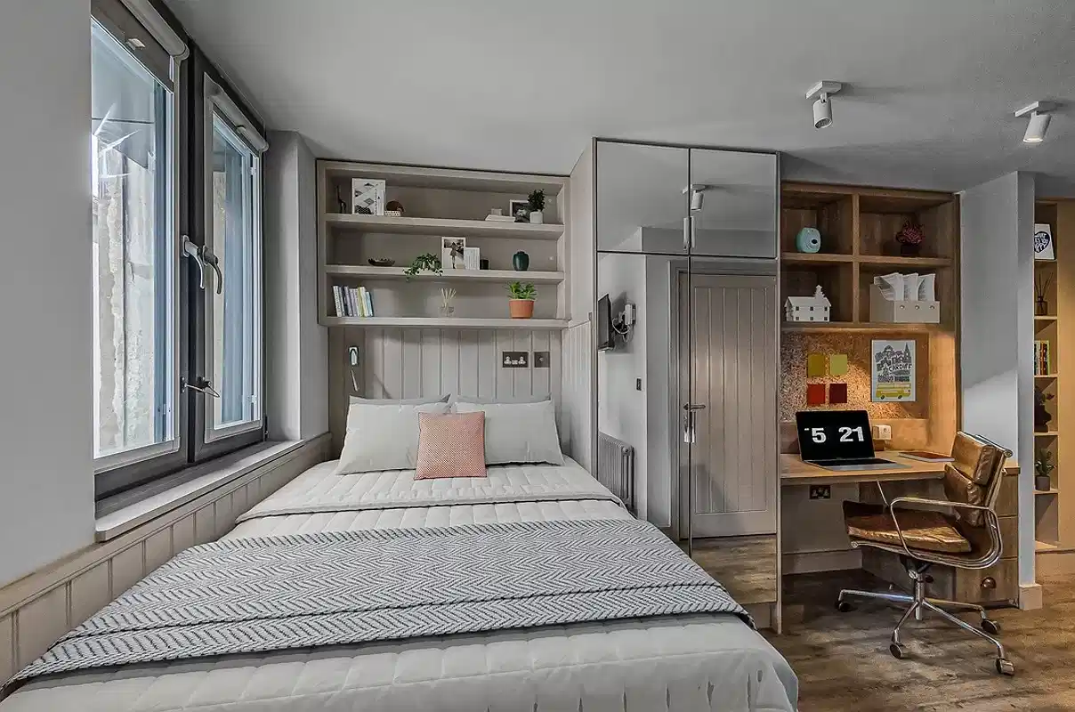 Canvas The Parade, Cardiff interior 1