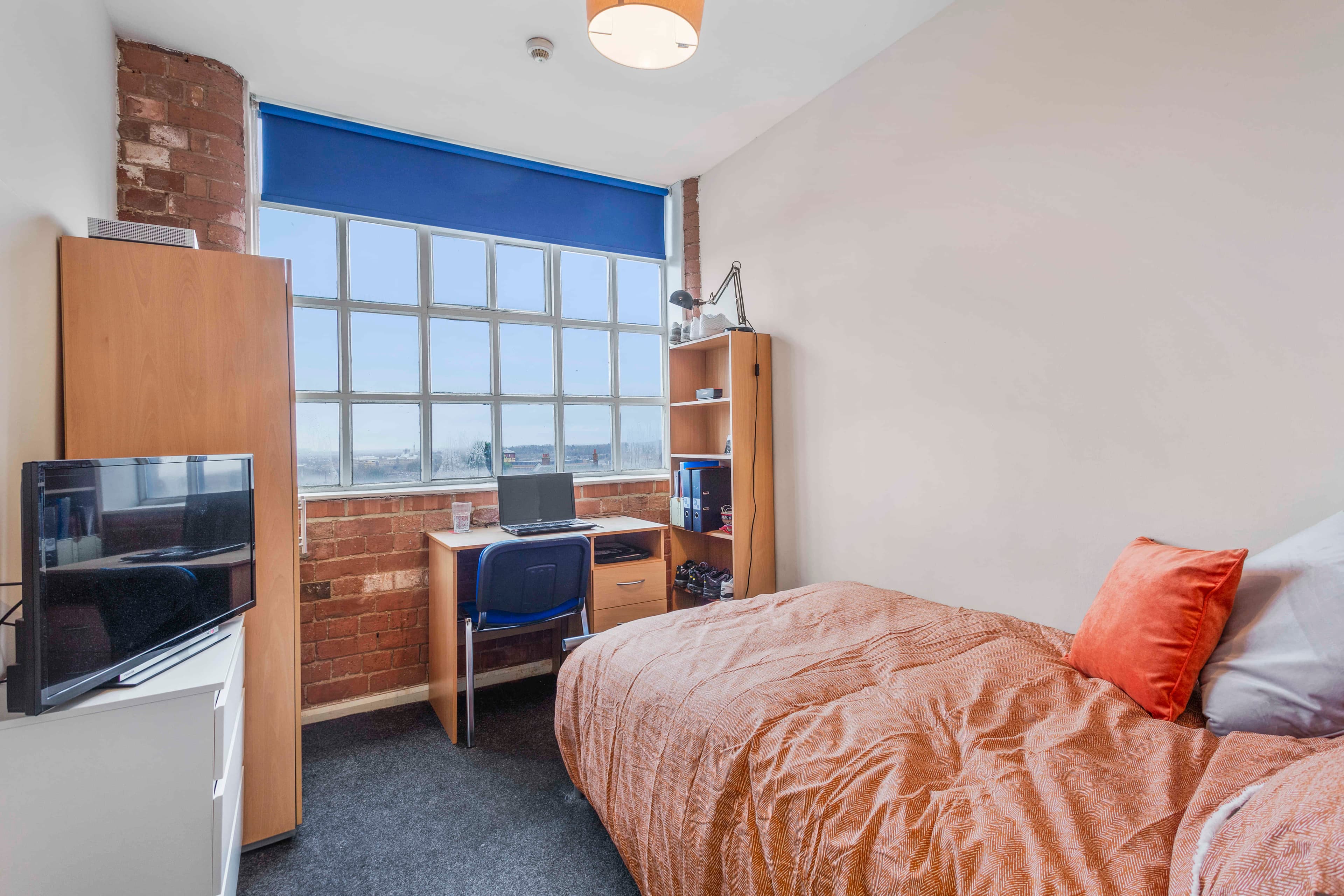 Bertrand Russell House, Nottingham interior 1