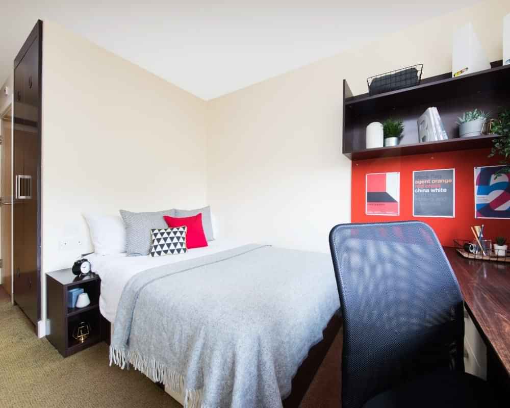 Heantun Point, Wolverhampton interior 1