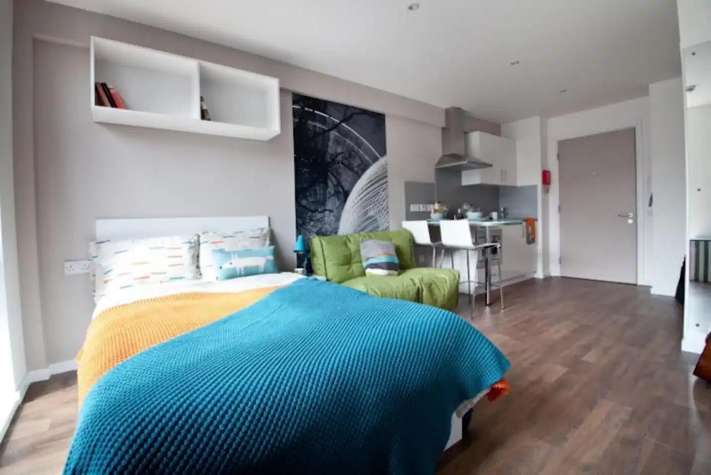 Gateway Apartments, Edinburgh interior 1