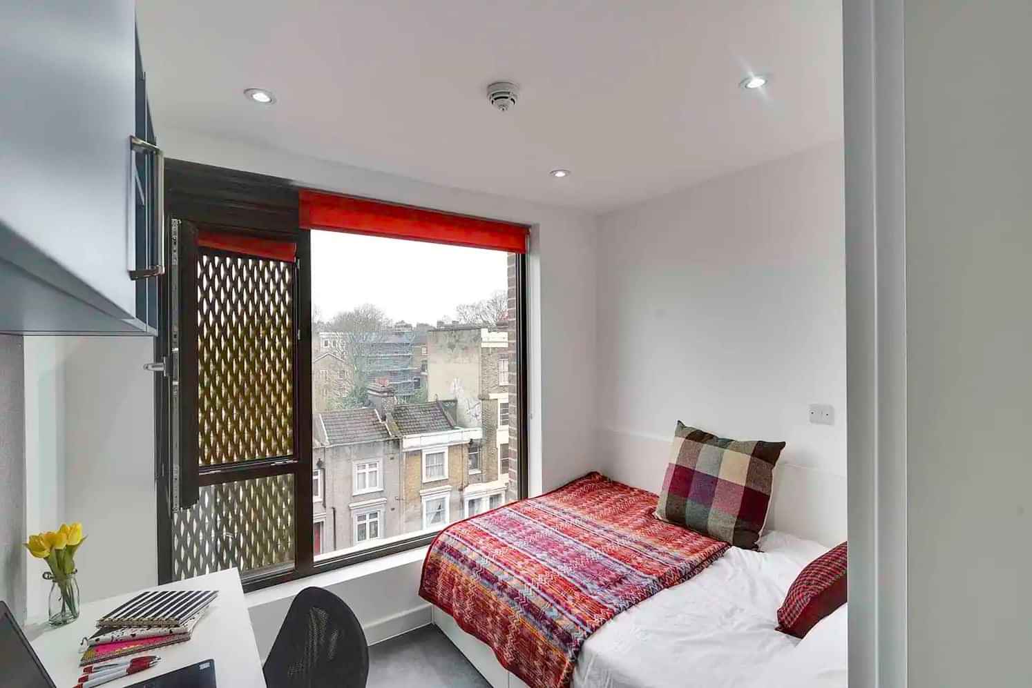 Londonist New Cross, London interior 1