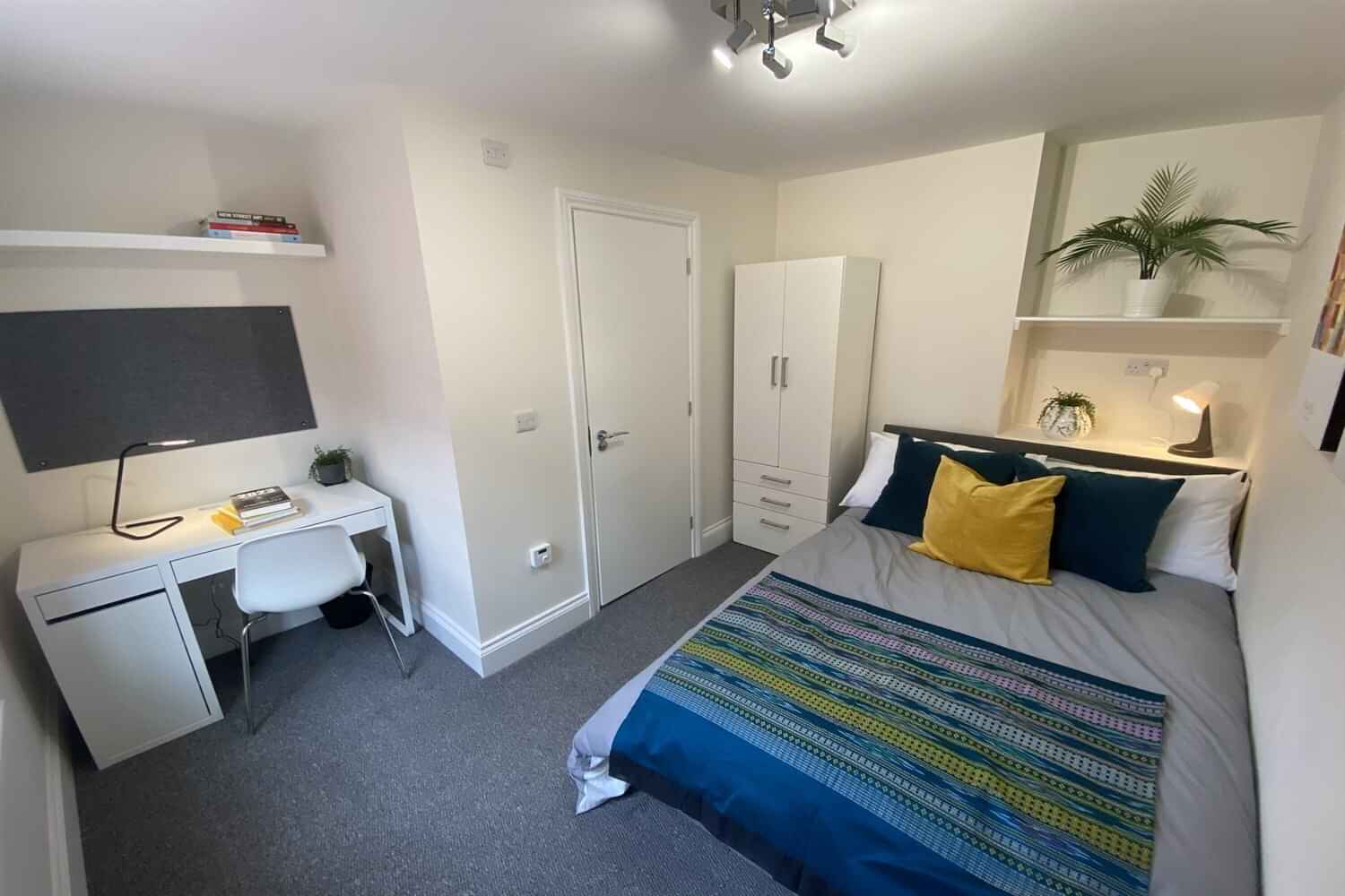 Attenborough House, Nottingham  interior 1