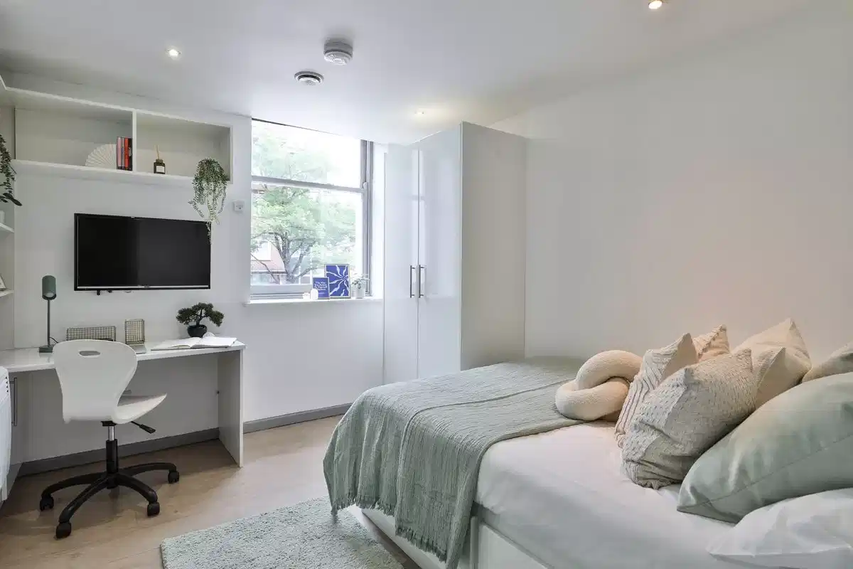 Picturehouse Apartments, Exeter interior 1