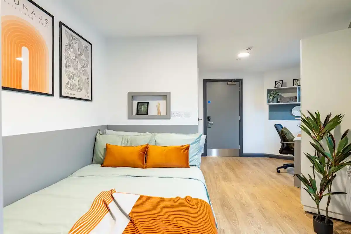 Winfield Court, Nottingham interior 1