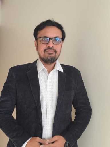 profile image of Dhavall Vvyaas