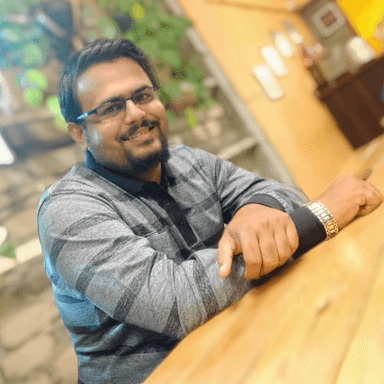 profile image of Vivek Kulkarni