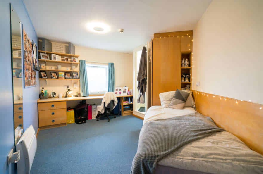 Peverell, Nottingham interior 1