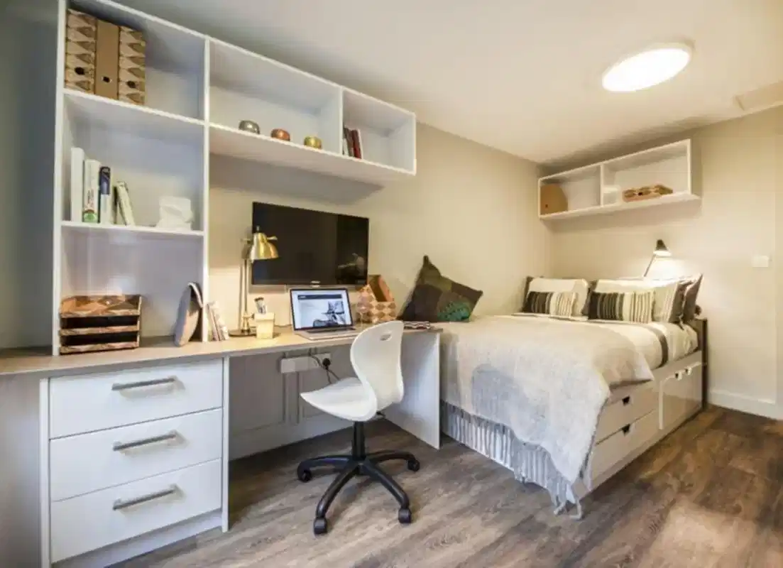 Halsmere Studios, London interior 1