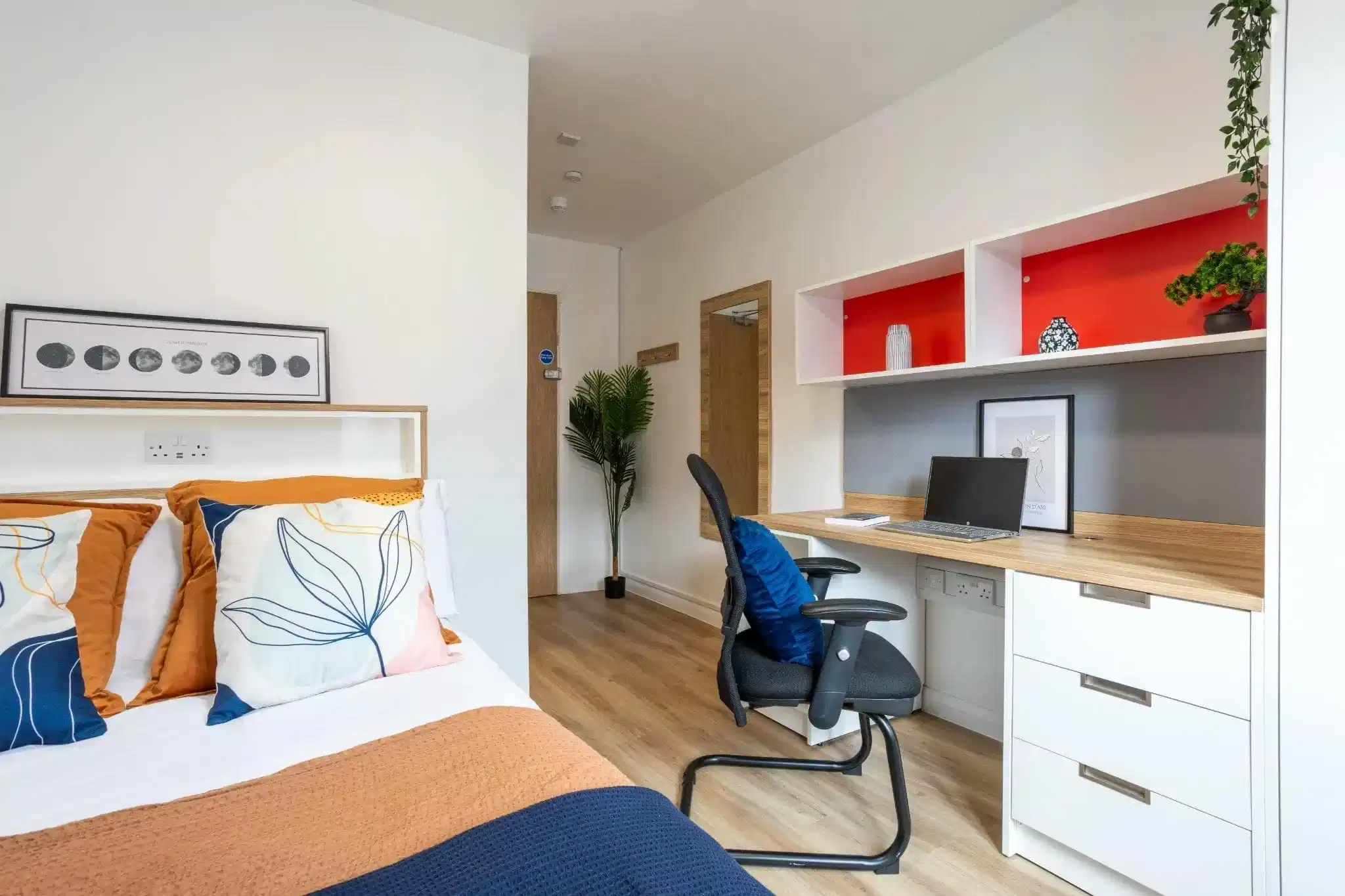 MSV South, Manchester interior 1