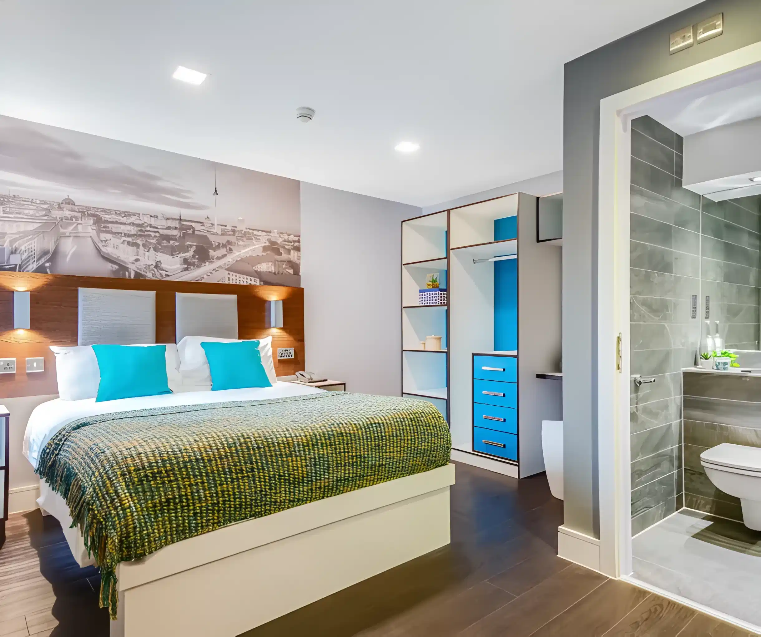 Iconinc The Edge, Leeds interior 1