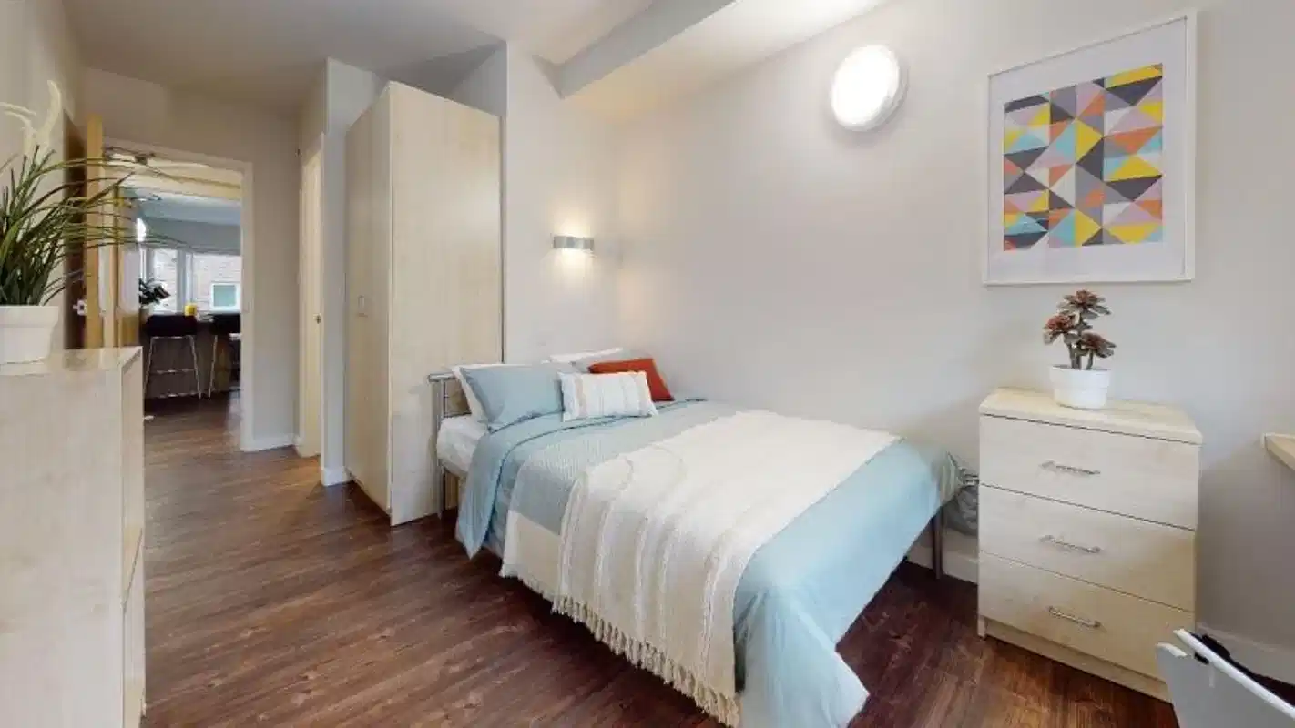 iQ Little Aspley House, Huddersfield interior 1