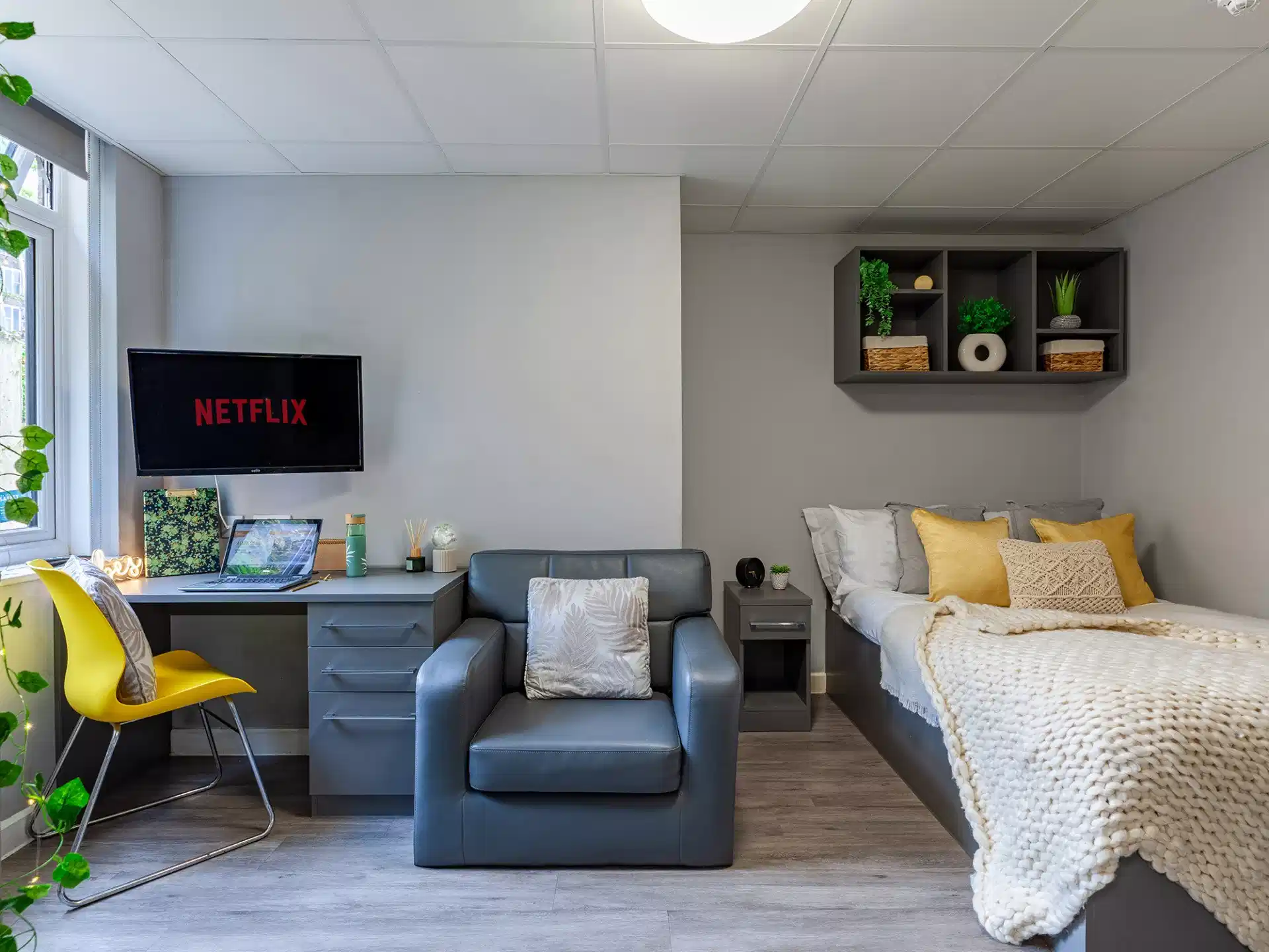 Allen Court, Manchester interior 1