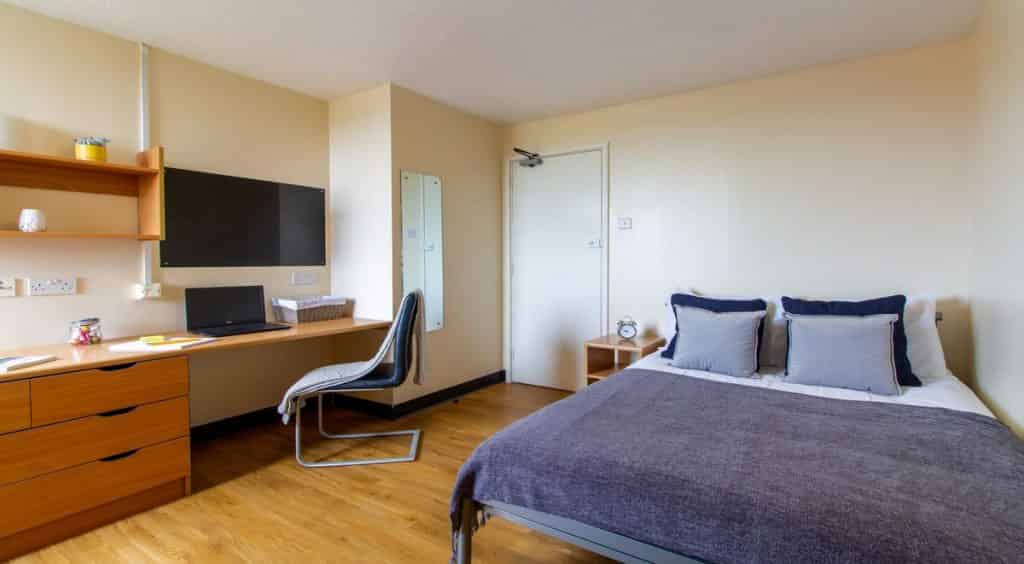 Ben Russell Court, Leicester interior 1