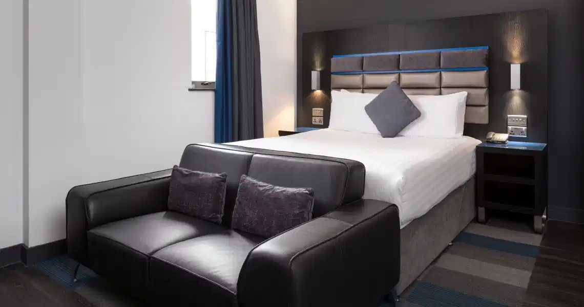 Iconinc Chester City, Chester interior 1