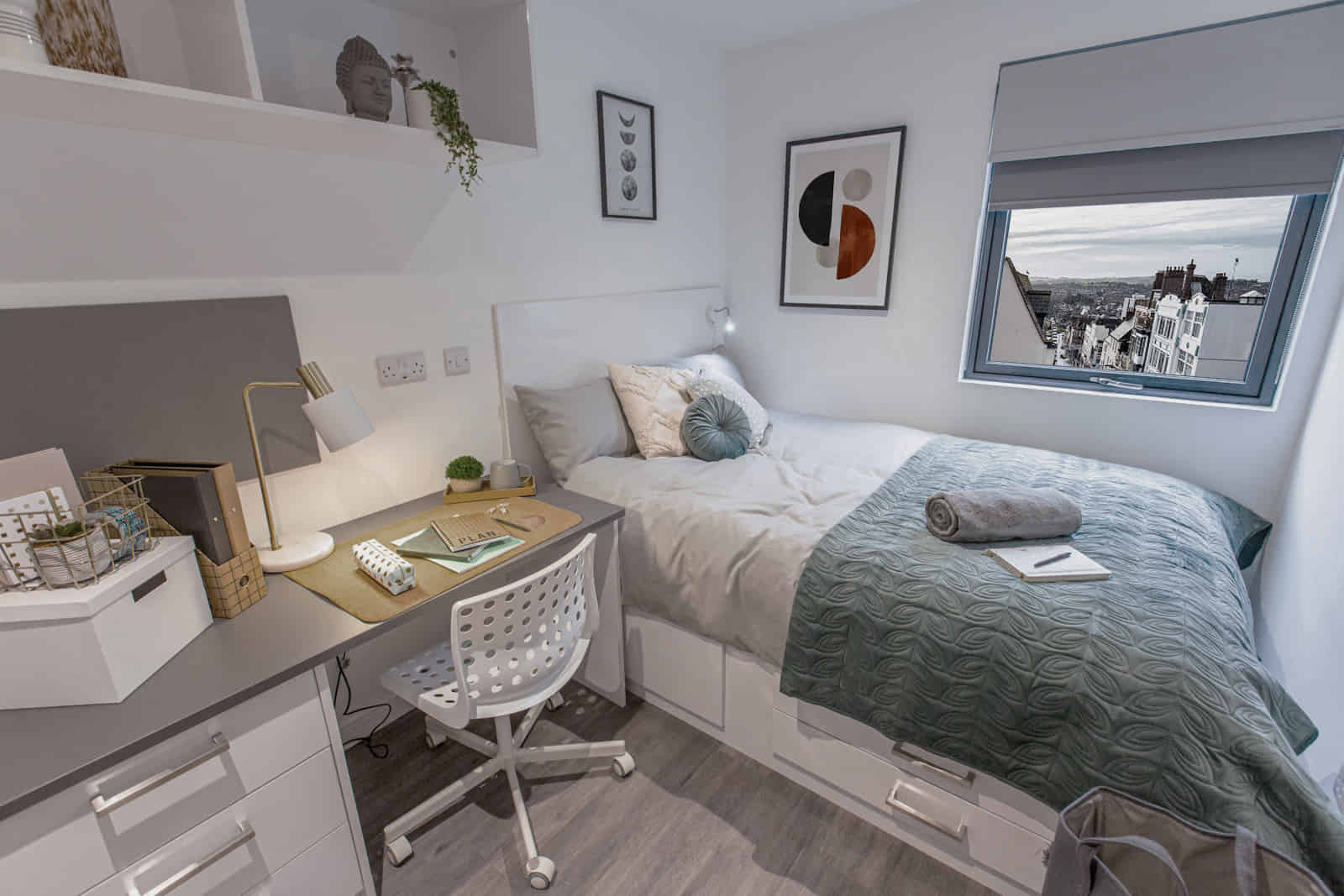 The City Arcade, Exeter interior 1