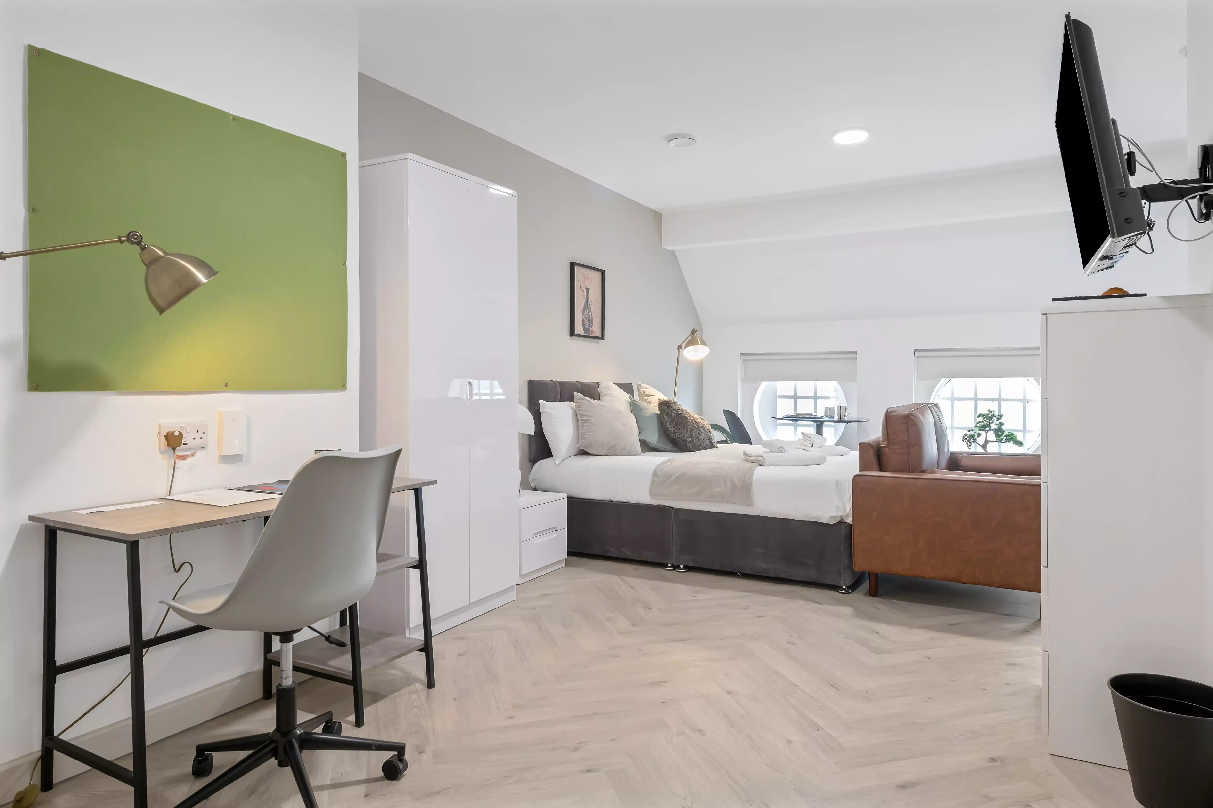 Victoria House, Derby interior 1