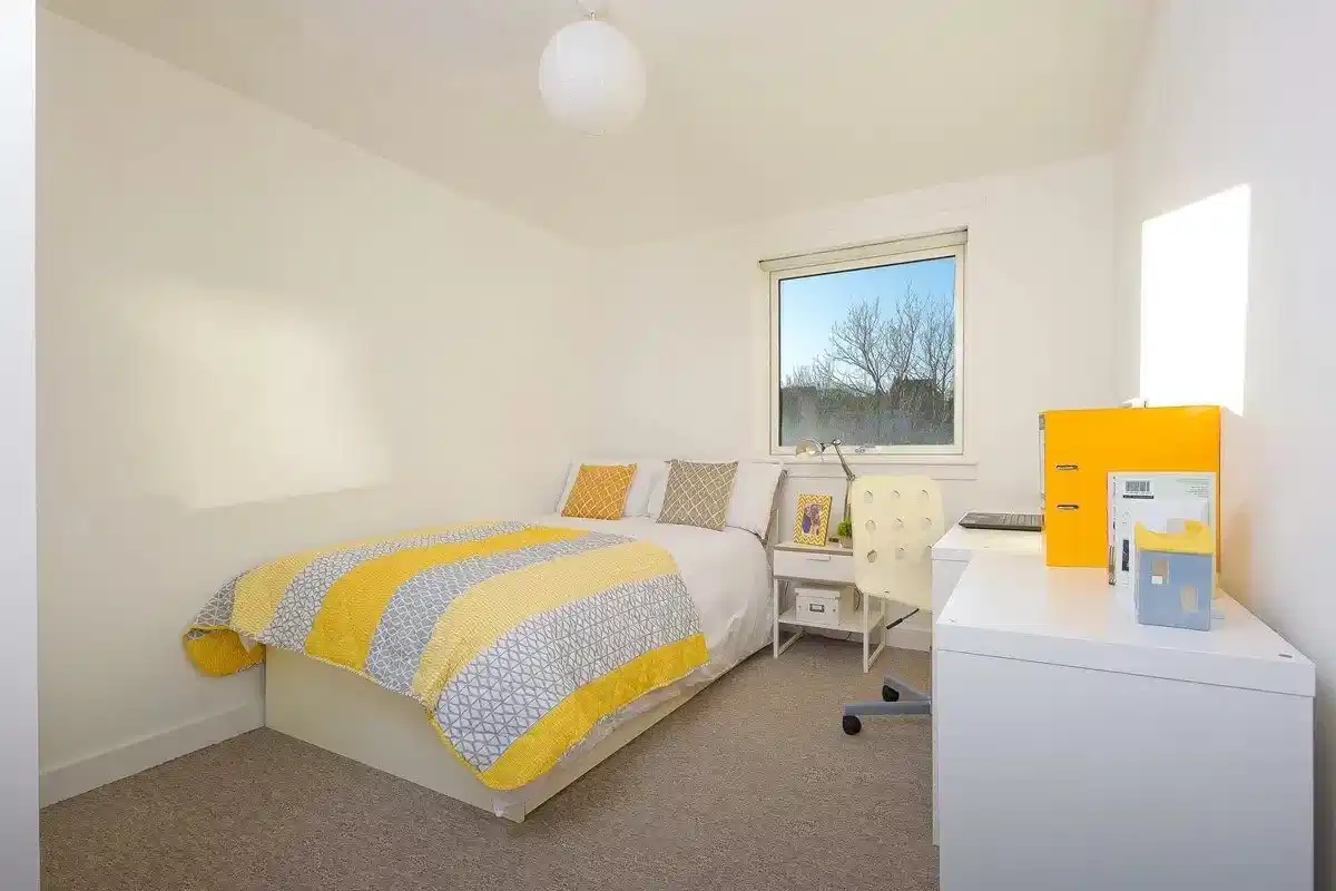 403 King Street, Aberdeen interior 1