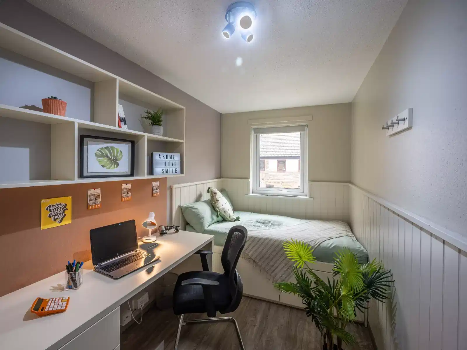 Meadow Court, Edinburgh interior 1