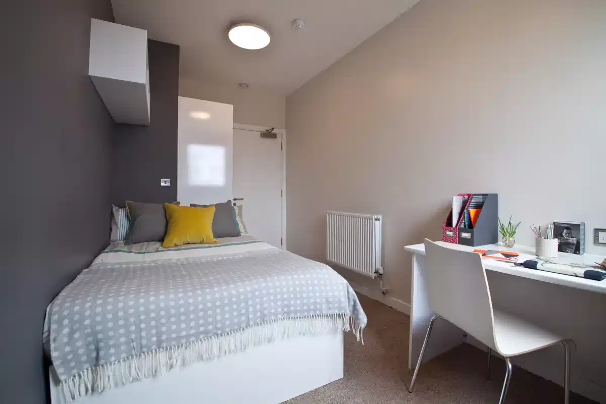 Northgate House, Cardiff interior 1